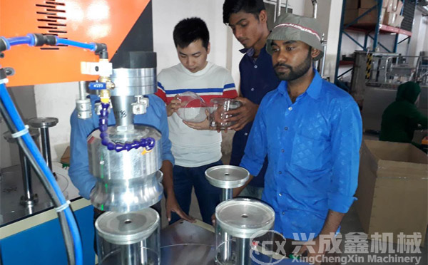 超聲波圓筒底蓋焊接機(jī)與全自動(dòng)圓筒卷邊機(jī)可以對接使用